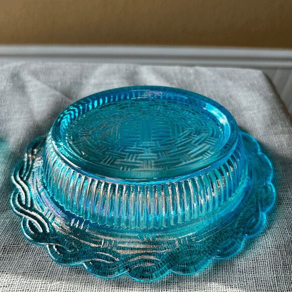 Vintage Mosser Glass Buffet Blue Carnival Hen on Nest Dish – USA Made - Picture 7 of 8